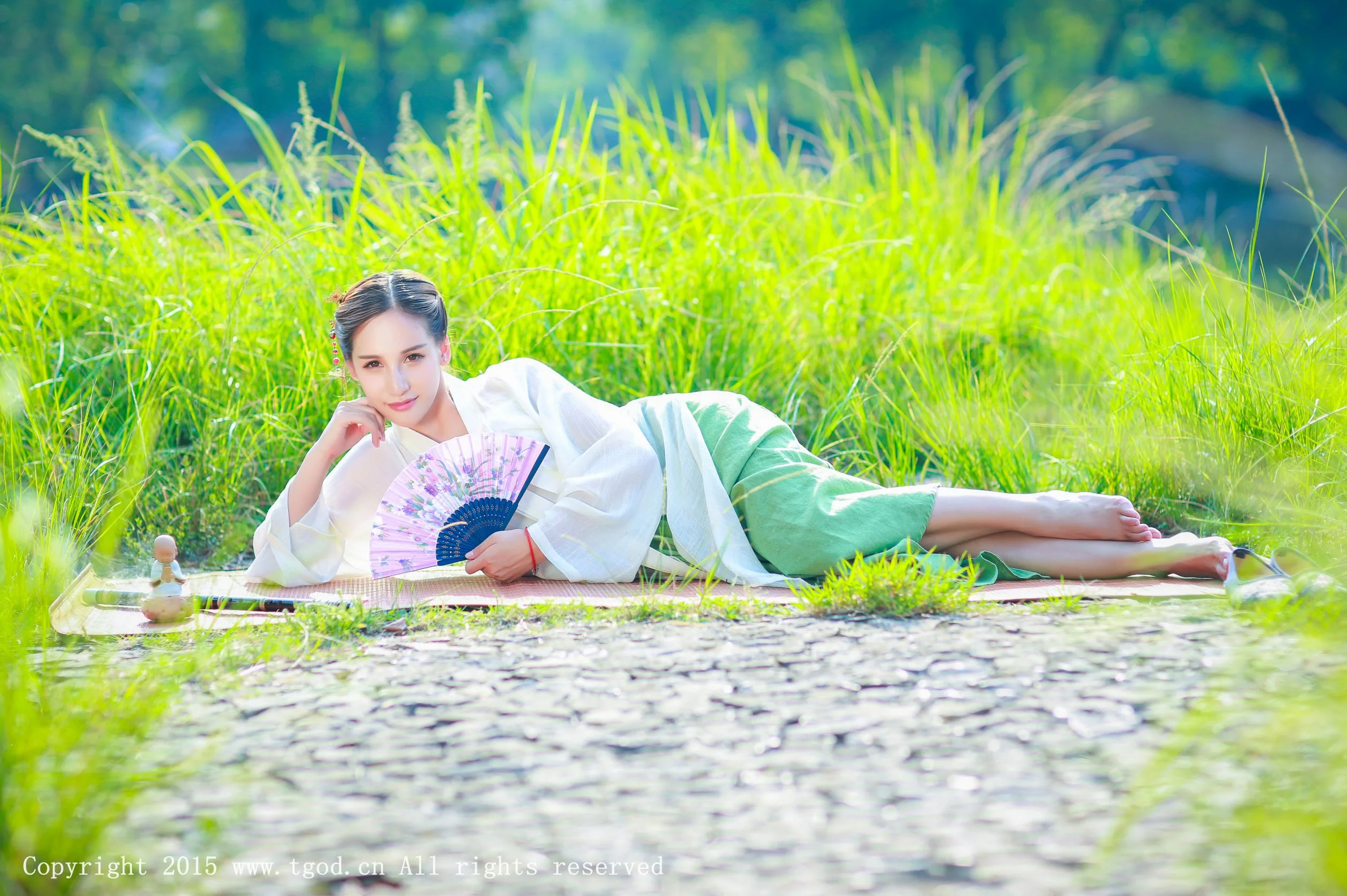 [TGOD đề cử Nữ thần] Nữ thần băng giá - Vẻ đẹp tươi tắn và cổ điển trong bộ ảnh Hanfu - 32