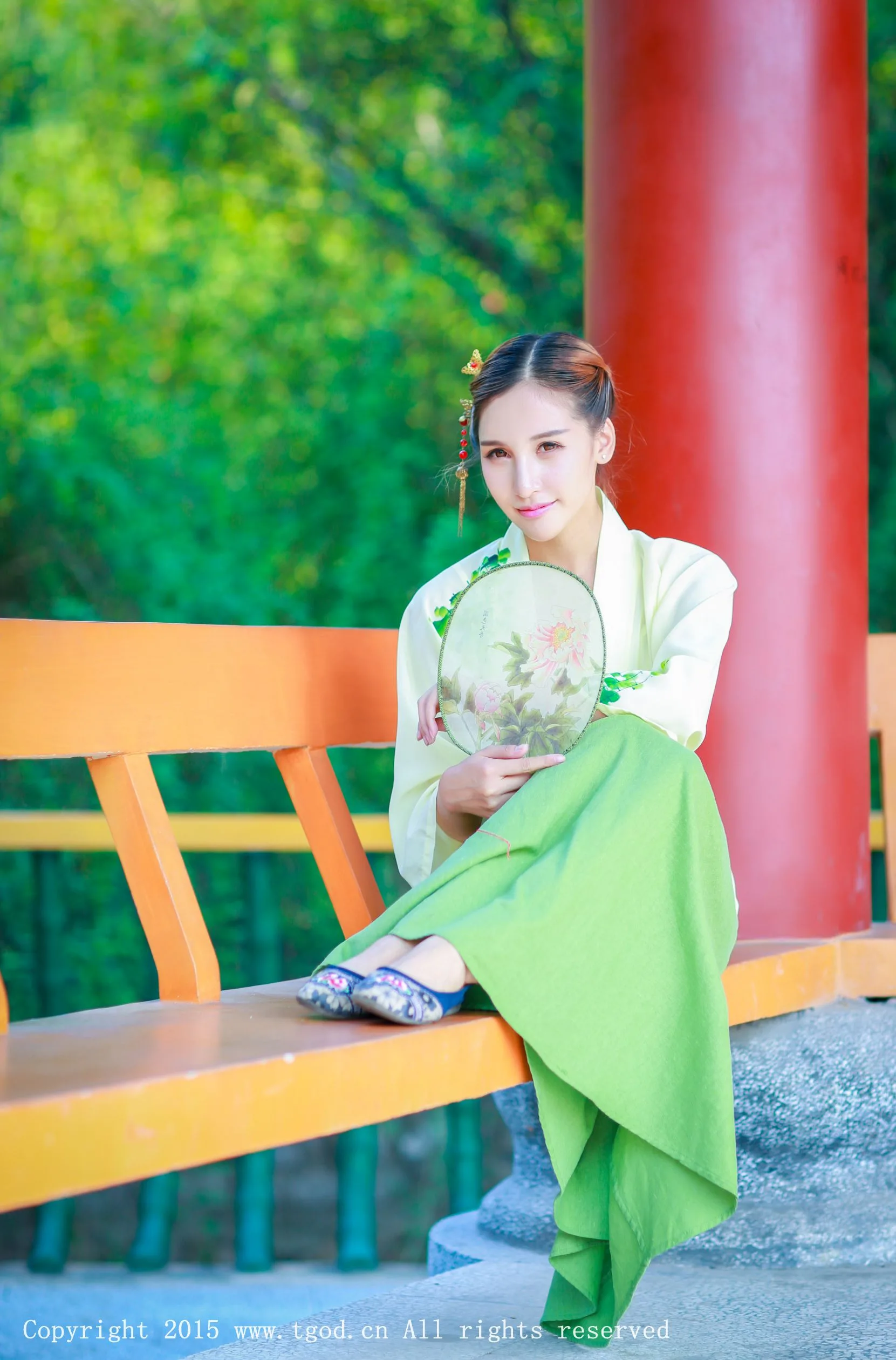 [TGOD đề cử Nữ thần] Nữ thần băng giá - Vẻ đẹp tươi tắn và cổ điển trong bộ ảnh Hanfu - 18