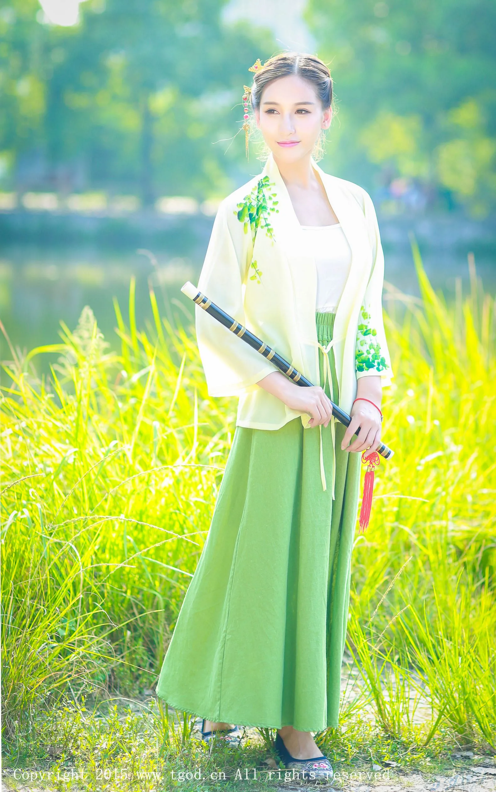 [TGOD đề cử Nữ thần] Nữ thần băng giá - Vẻ đẹp tươi tắn và cổ điển trong bộ ảnh Hanfu - 28