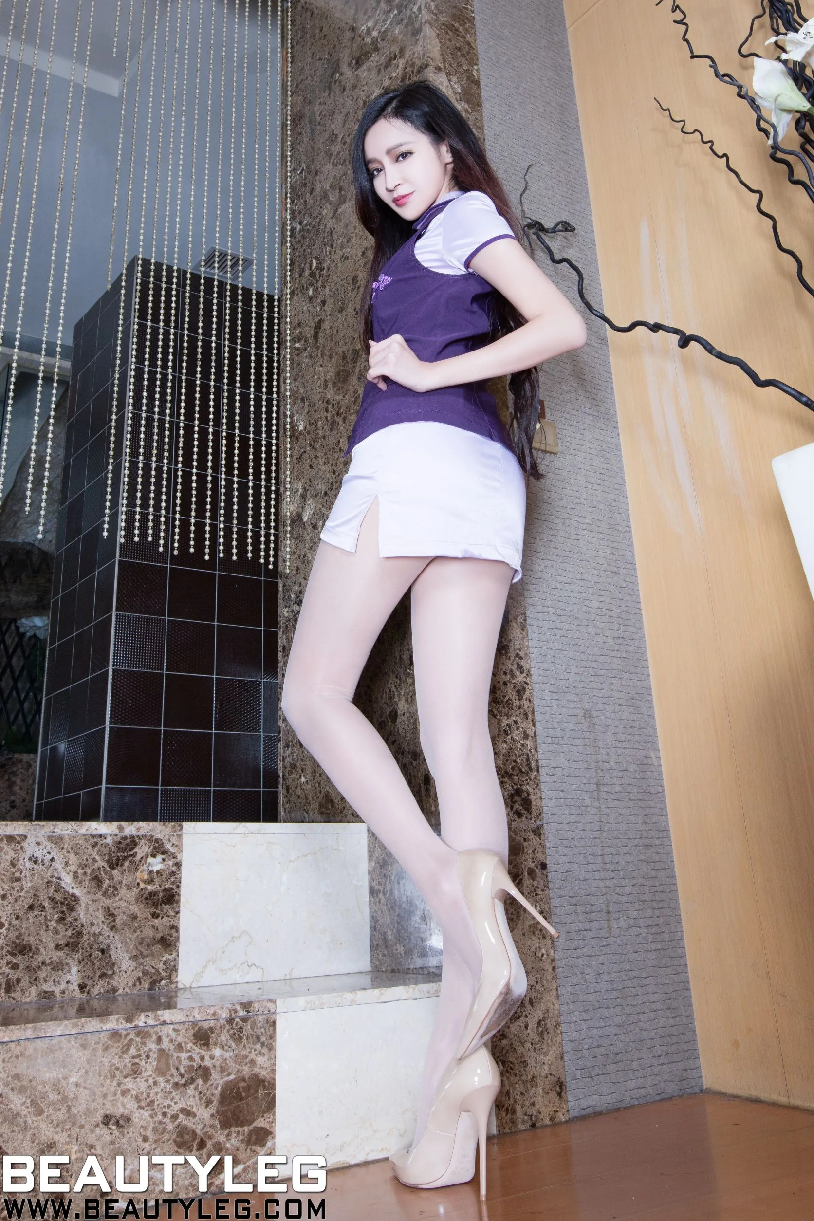 [Bộ ảnh Beautyleg] Số 1277 Buổi chụp ảnh khoe đôi chân đẹp của Avril - 5