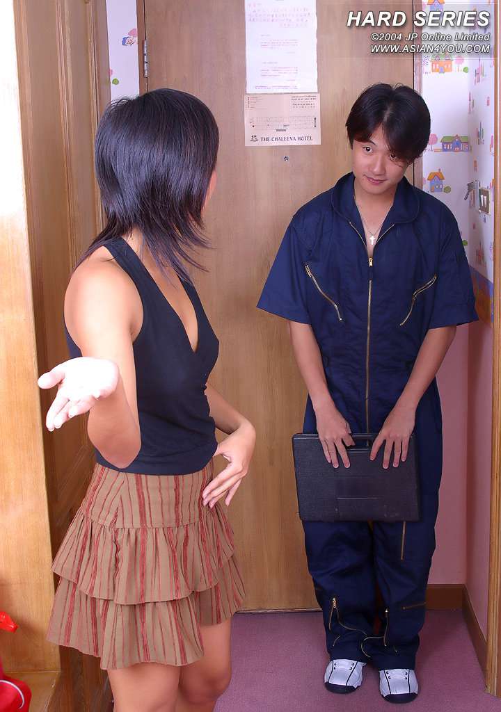Tiệc bãi biển khỏa thân - 46