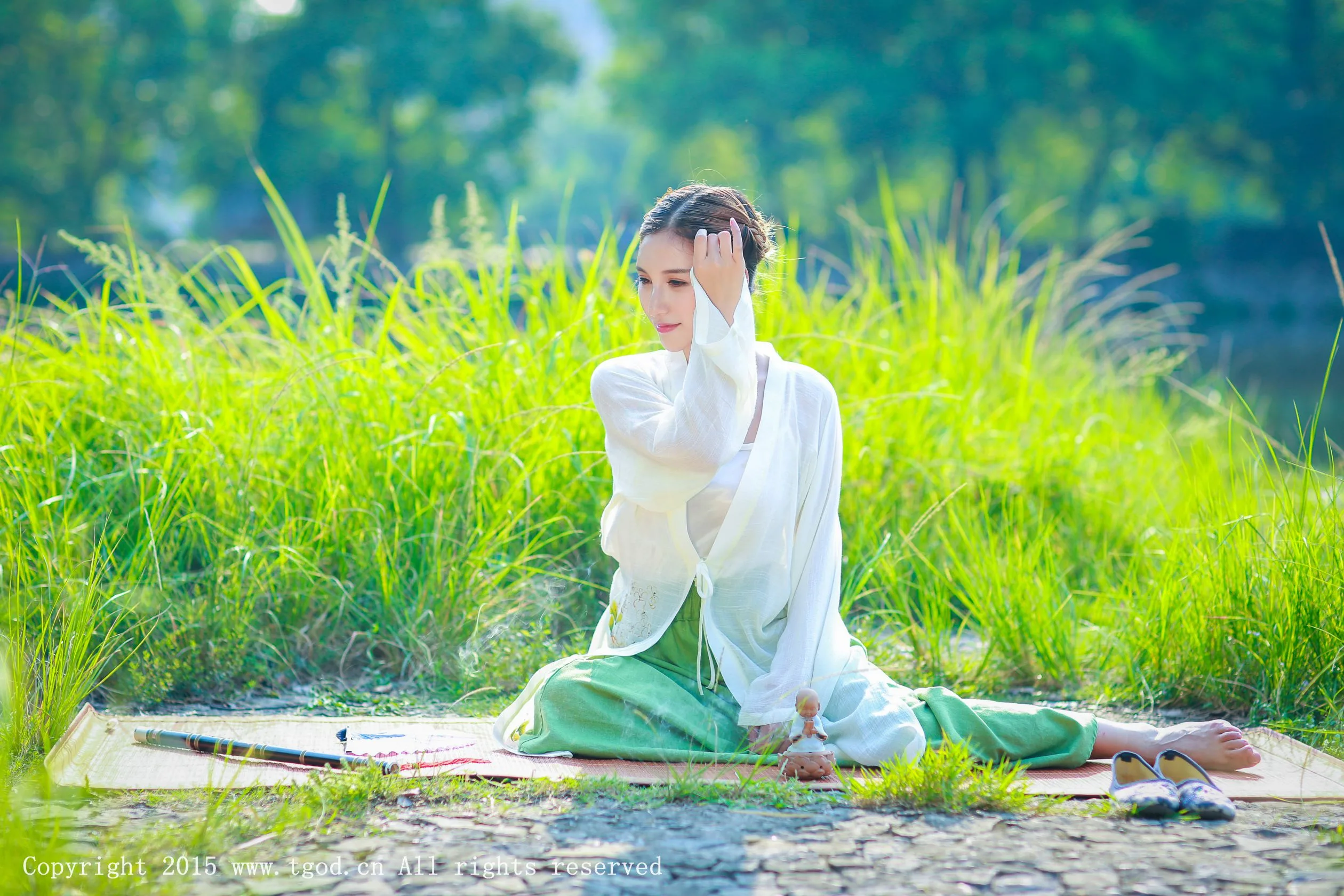 [TGOD đề cử Nữ thần] Nữ thần băng giá - Vẻ đẹp tươi tắn và cổ điển trong bộ ảnh Hanfu - 38
